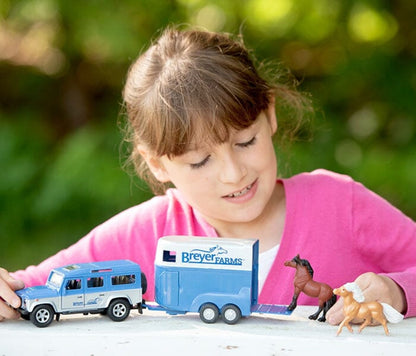 Breyer Farms Land Rover And TagALong Horse Trail