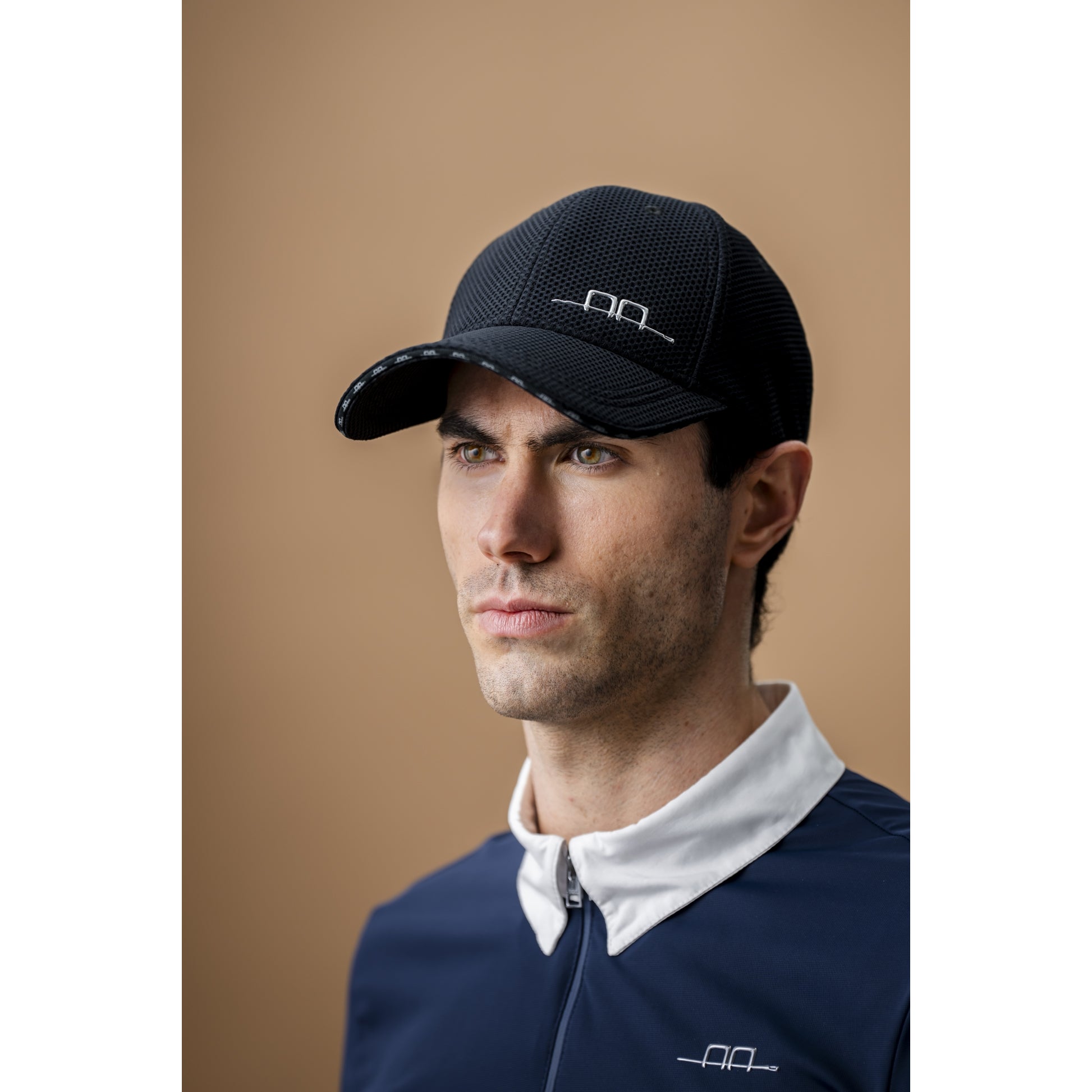 AA Motion Lite Cap Black