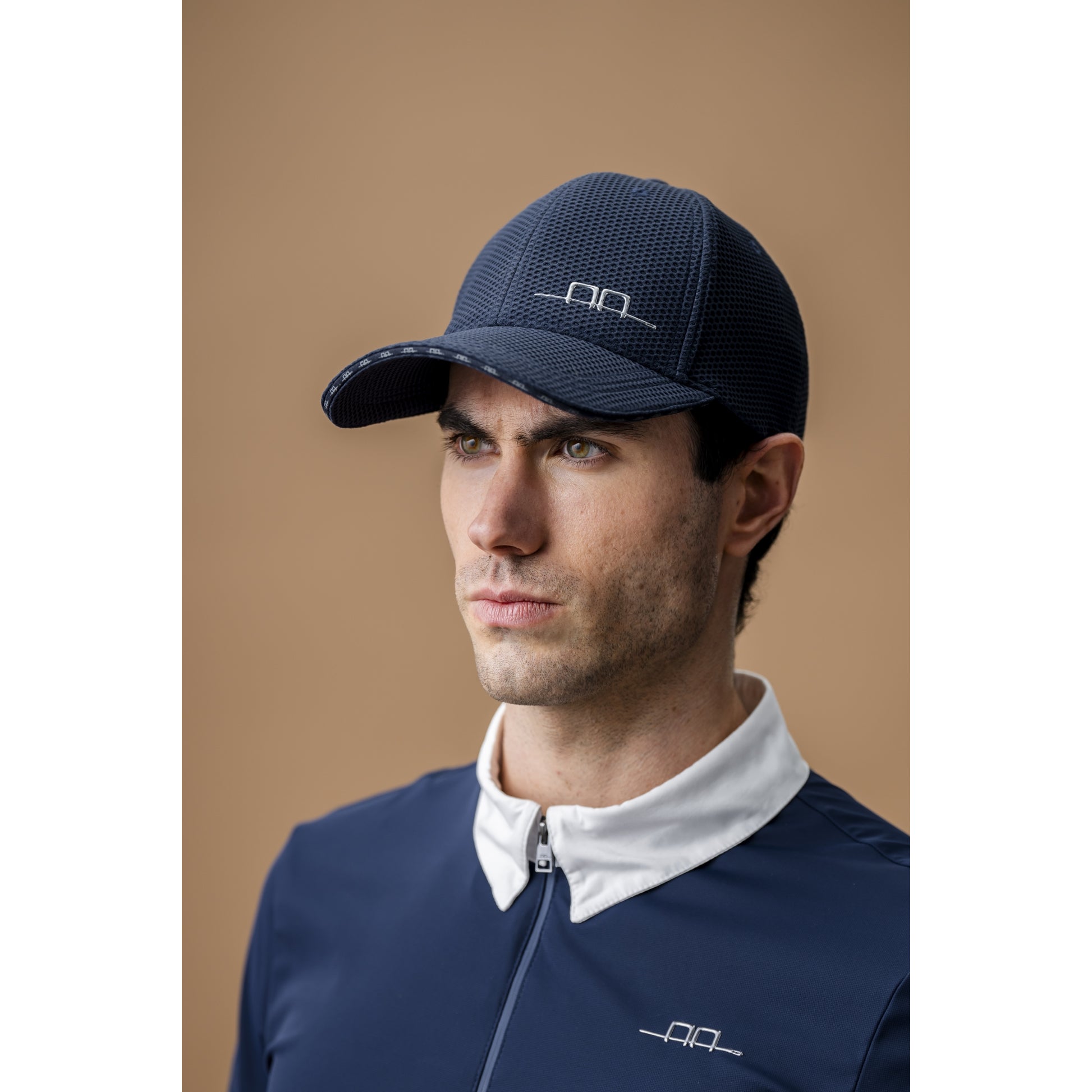 AA Motion Lite Cap Black