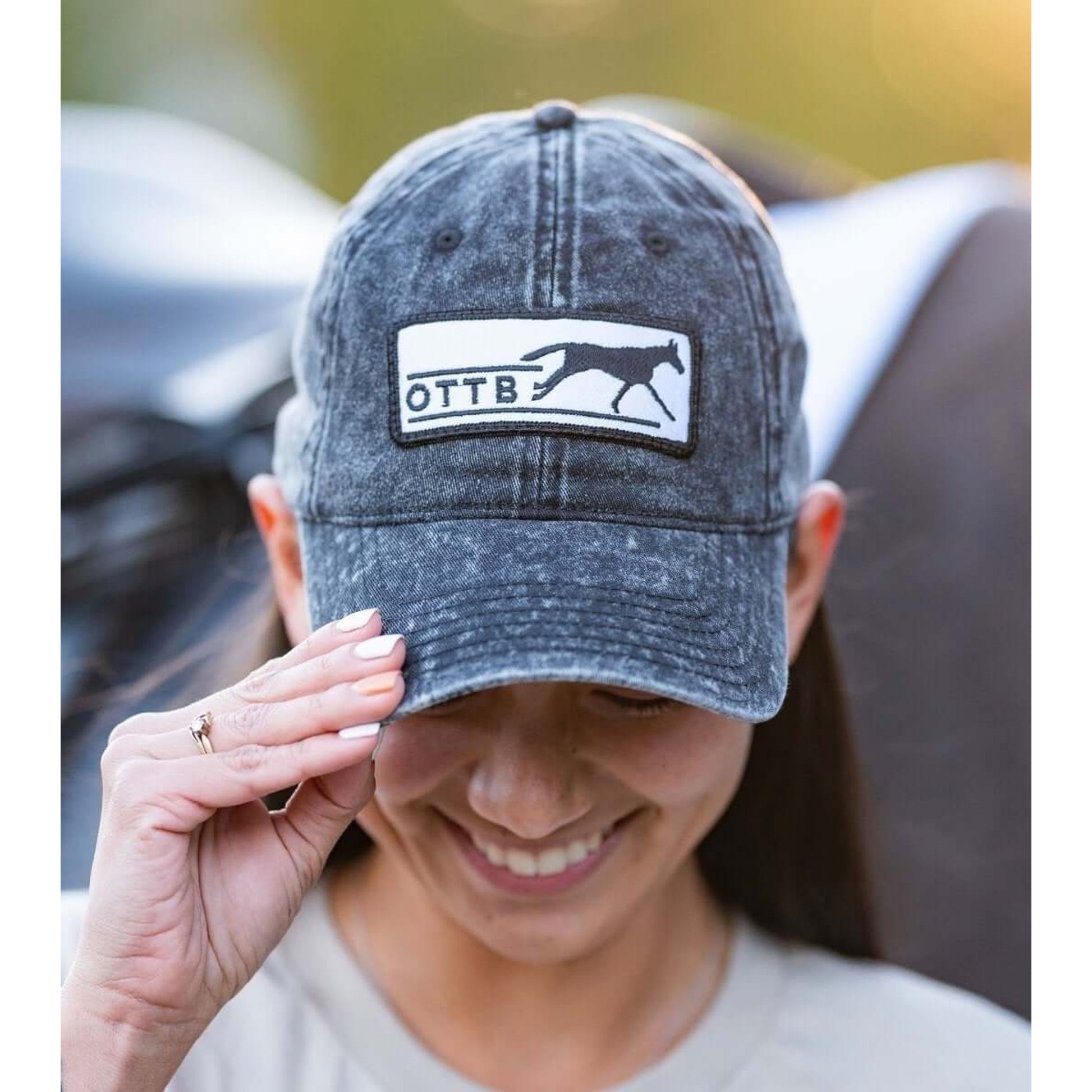 Dapplebay OTTB Barn Hat