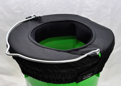 Horse Spa Water-n-Hole Bucket Rim