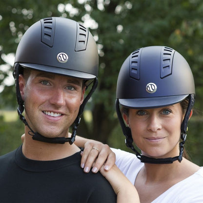 Trauma Void EQ3 Smooth Shell Helmet