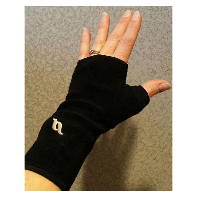 Back on Track Fleece Wrist Brace with Thumb