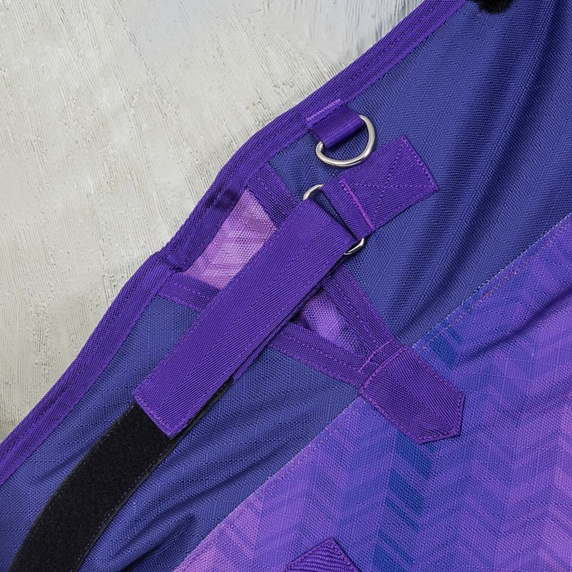 Tough1 1200D Snugg Chevron Pony Blanket