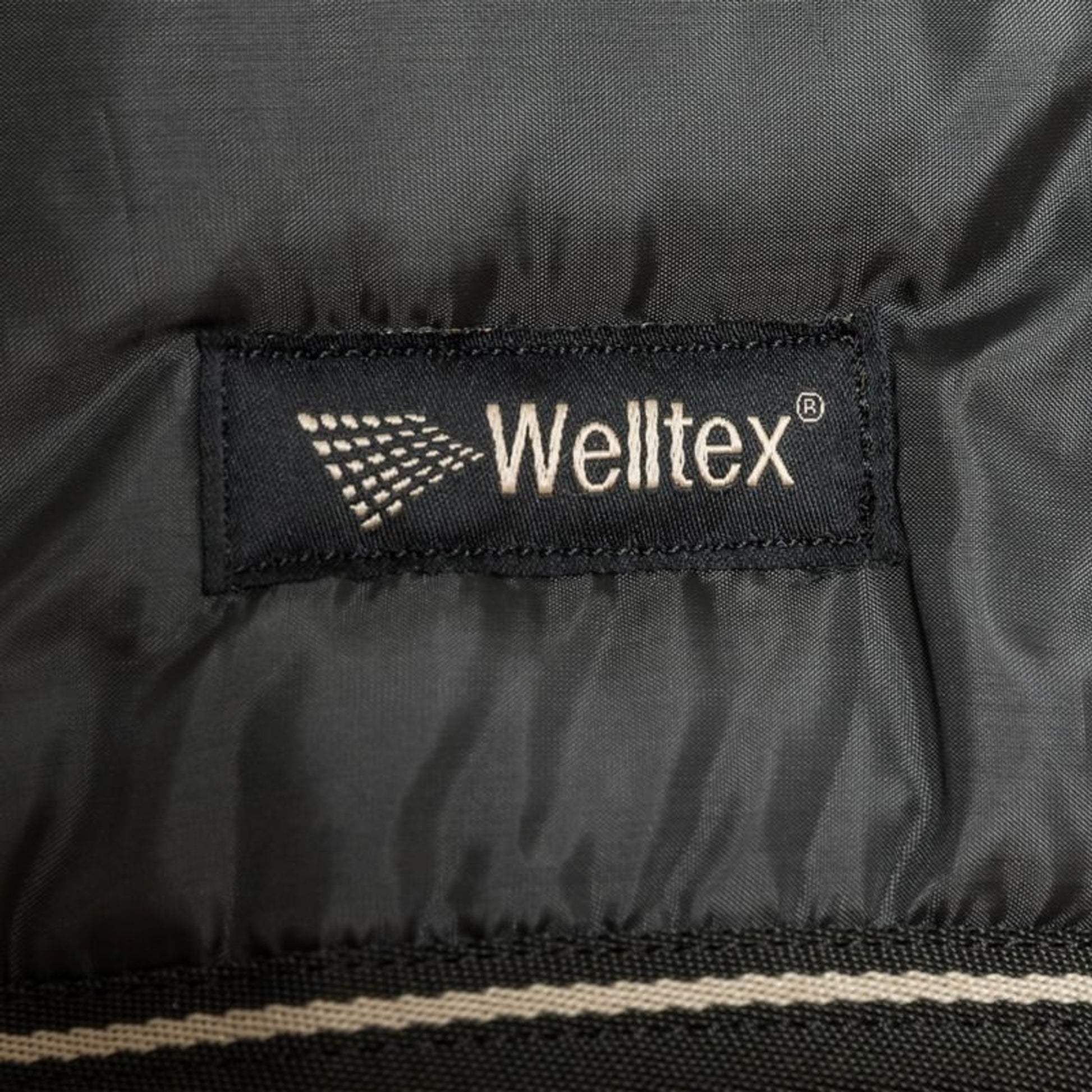 Back on Track Rhyolite Insulated Liner 100g