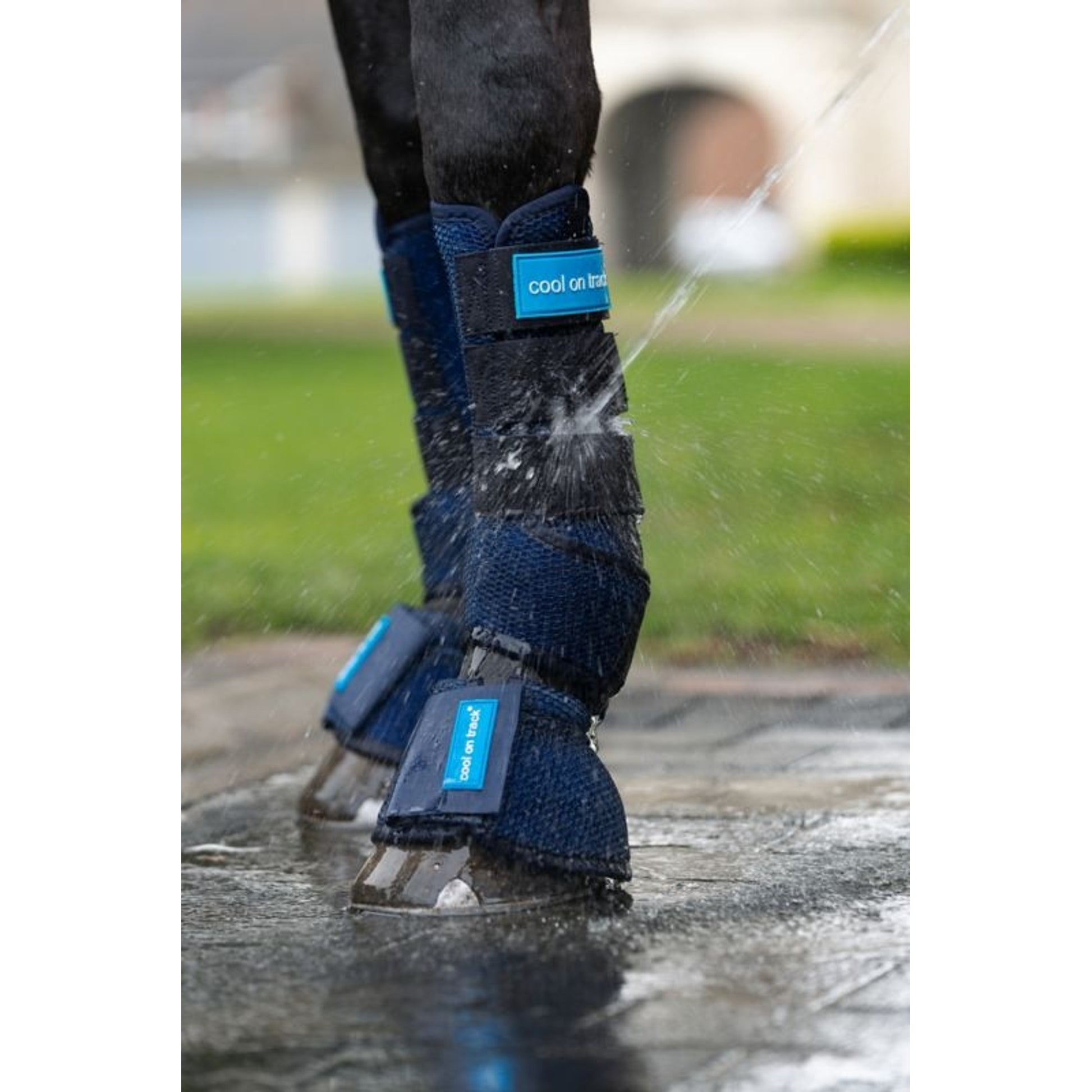 BOT Cool on Track Bell Boots