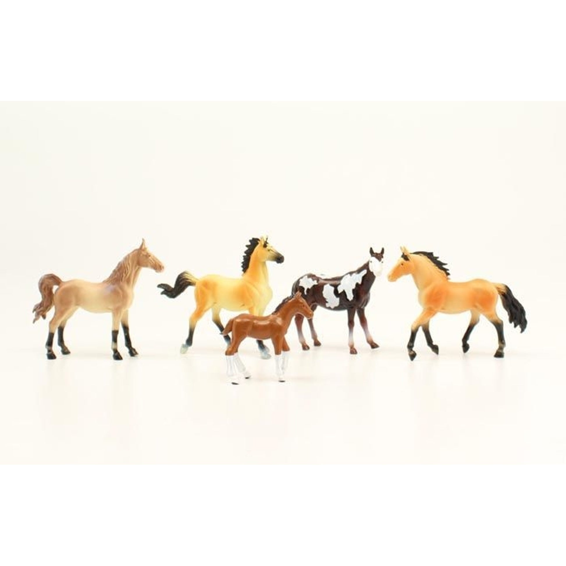 Bigtime Rodeo 5 Horse Figure Set
