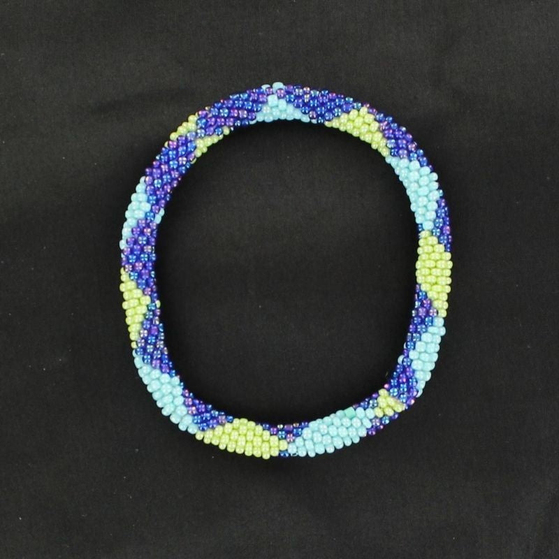 Blazin Roxx Patterned Beaded BraceletBk/Wh