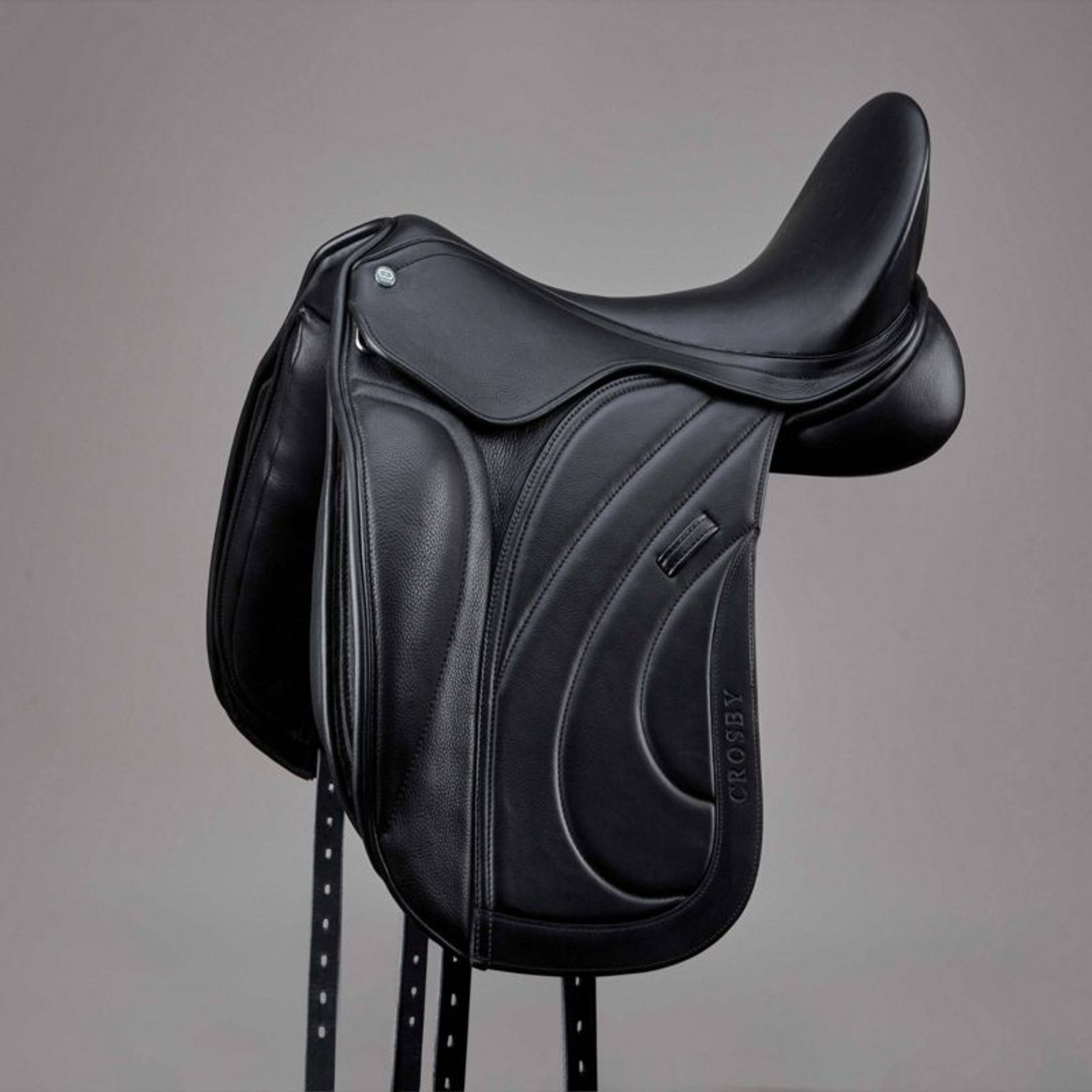 Crosby Dressage Adjustable Knee Block Saddle 18" B