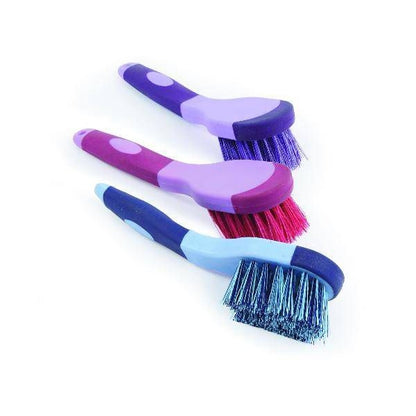 Ezi-Groom by Shires Grip Bucket Brush