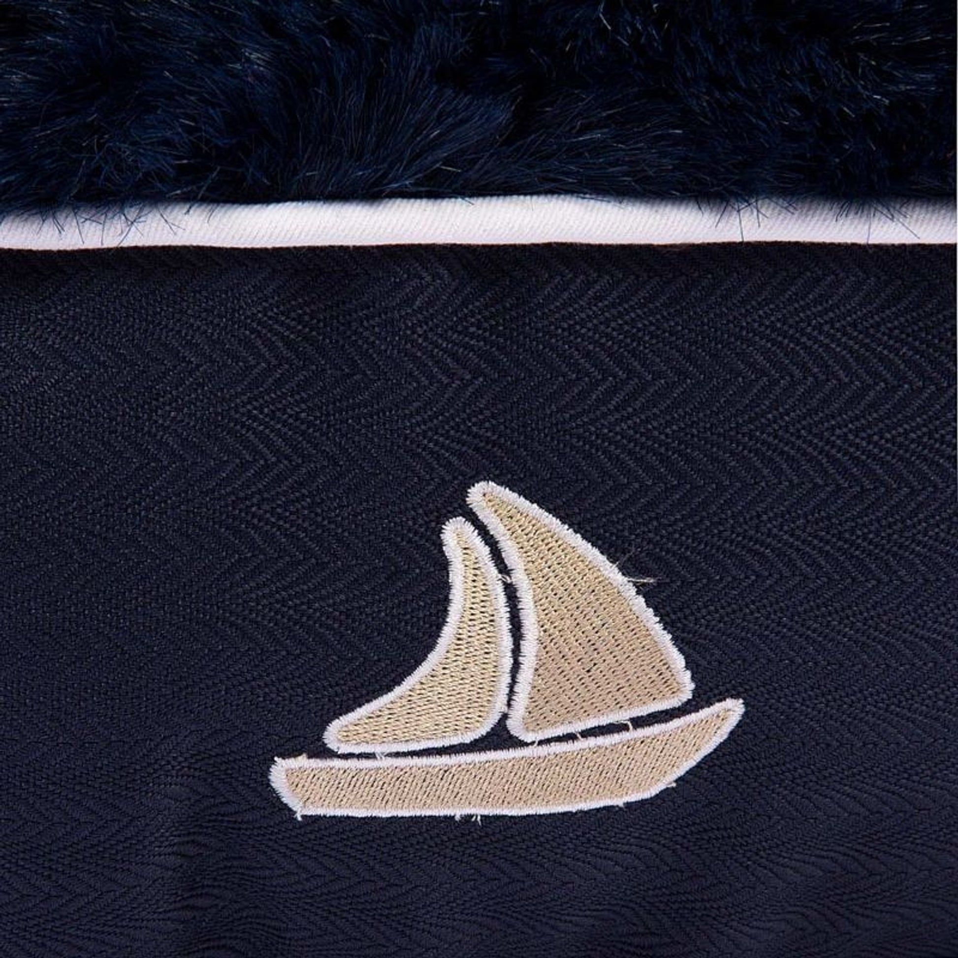 Halo Sailboat Round Dog Bed