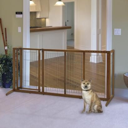 Richell Deluxe Freestanding Pet Gate